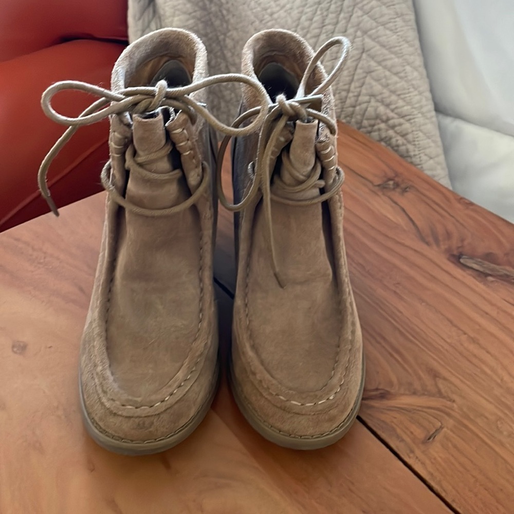 Fall shoes